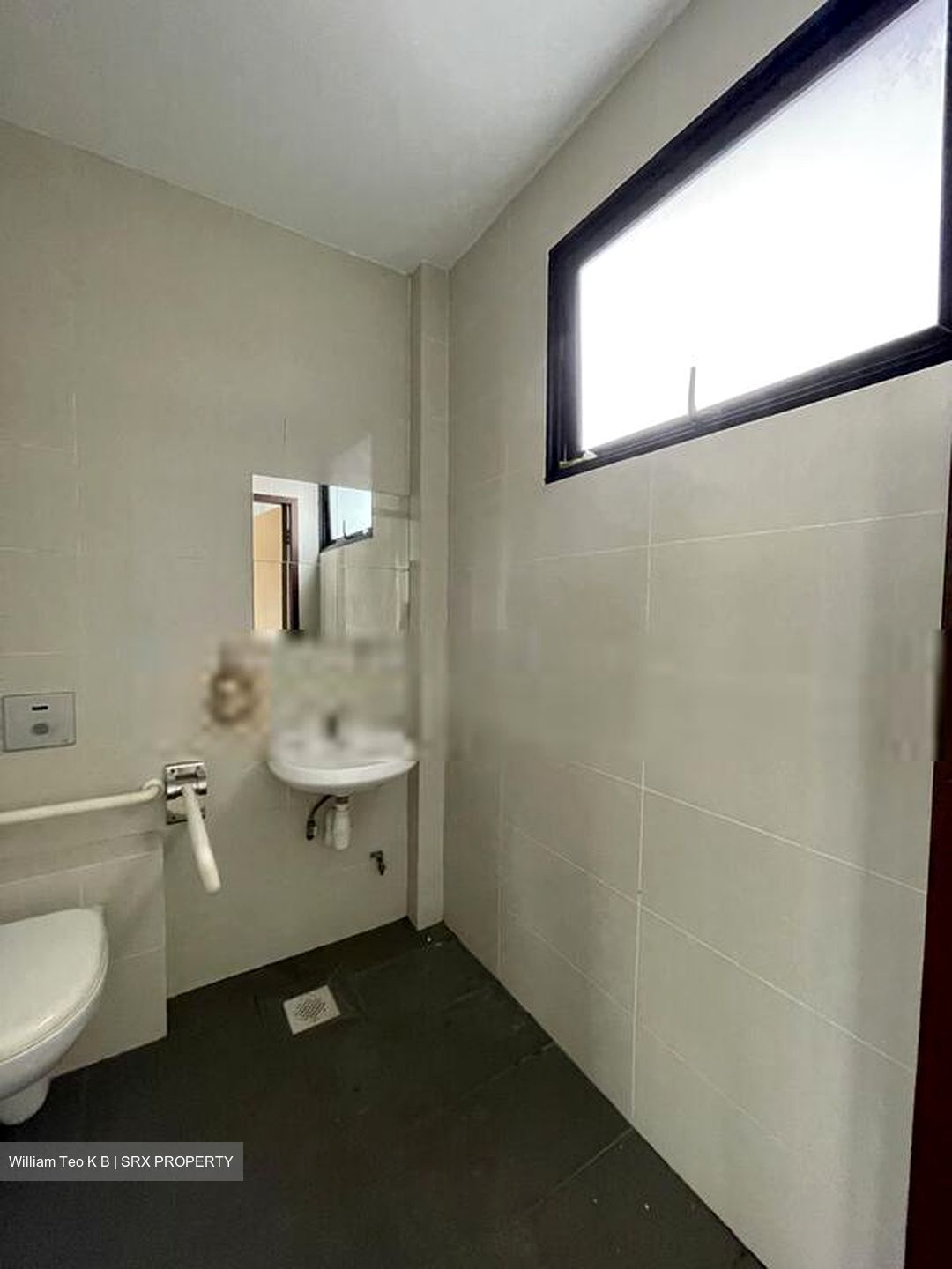 Urban Heritage (D12), Office #468139051